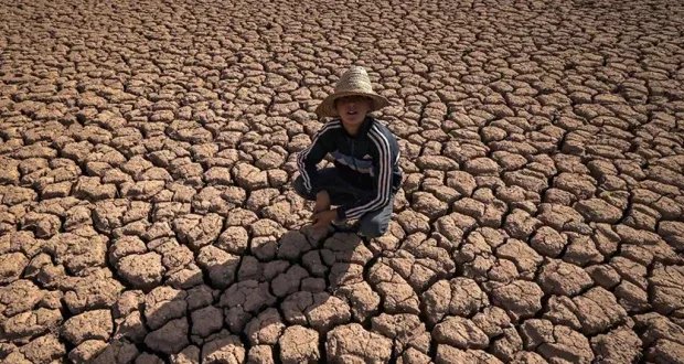 تفاقم أزمة الفقر: تغير المناخ يهدد حياة 900 مليون شخص حول العالم