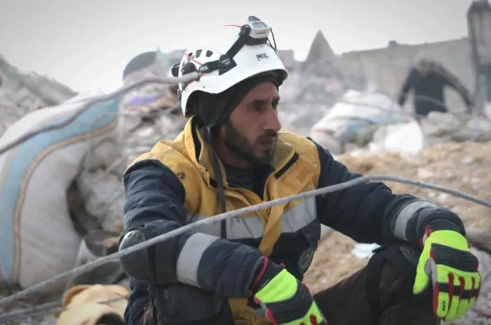 العفو الدولية تطالب بالكشف عن مصير عامل الإنقاذ حمزة العمارين المختفي في السويداء