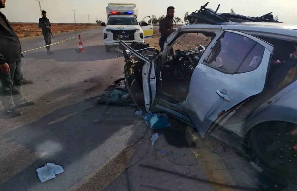 فاجعة على طريق دمشق – درعا: مصرع امرأة وطفل وإصابة سبعة آخرين في حادث مروع