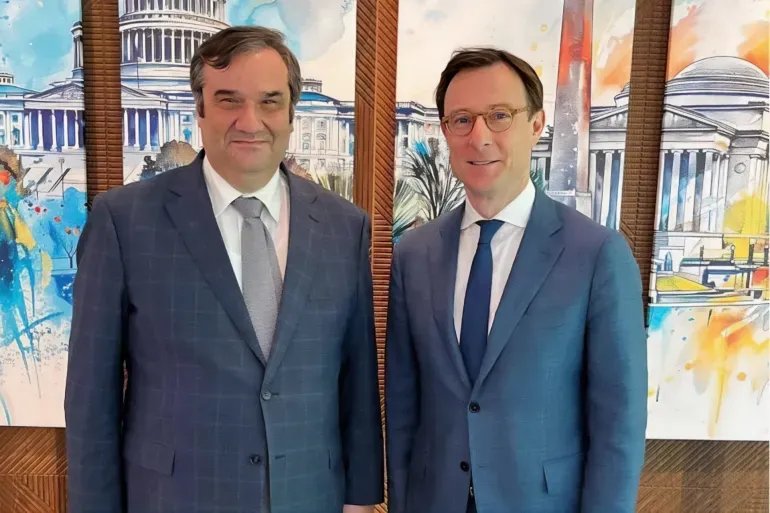 سوريا تنضم لمنصة "بُنى" المالية وتتطلع لشراكة مع "فيزا" العالمية لتطوير المدفوعات الرقمية