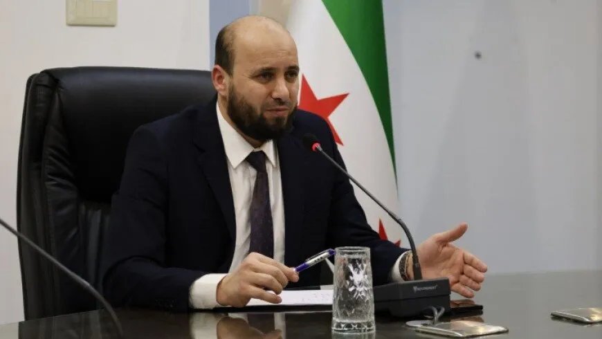 وزير الطاقة يرفض قرارات الفصل الجماعي ويشدد على تقديم الأدلة أولاً