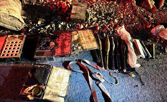 الجيش الإسرائيلي يعلن عن إحباط محاولة تهريب أسلحة من سوريا إلى لبنان في جبل الشيخ