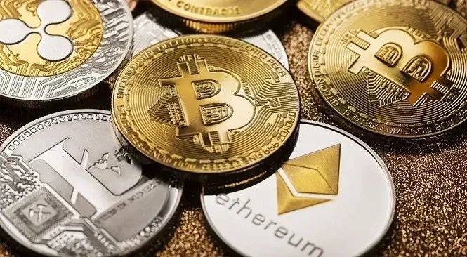 هزة عنيفة في سوق العملات المشفرة: خسائر بـ 1.3 تريليون دولار تهوي بالأسعار