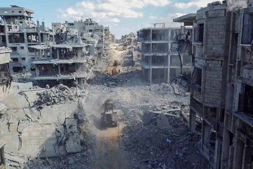 وسط تبادل الاتهامات بخرق الهدنة: الجيش الإسرائيلي يشن هجوماً على غزة