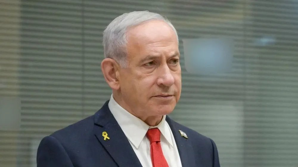 نتنياهو يكشف عن شروط اتفاق محتمل مع دمشق ويؤكد استمرار الوجود الإسرائيلي في جنوب سوريا