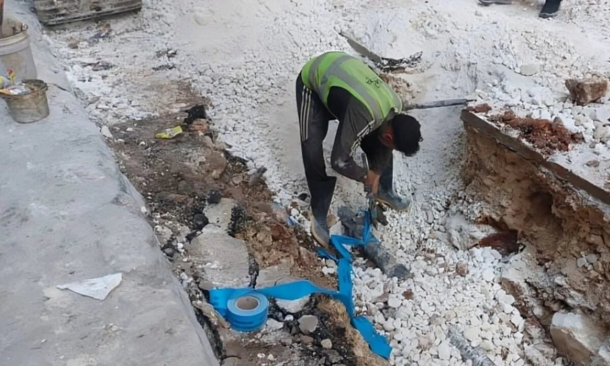 حي صلاح الدين في حلب يئن من أزمة مياه مزمنة.. هل تحمل المشاريع الجديدة حلًا؟