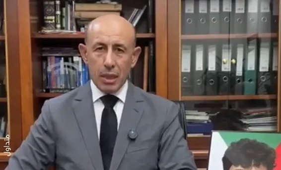 انشقاق مفاجئ: القنصل السوري السابق في دبي يعلن انضمامه إلى سلطة الهجري والخارجية ترد