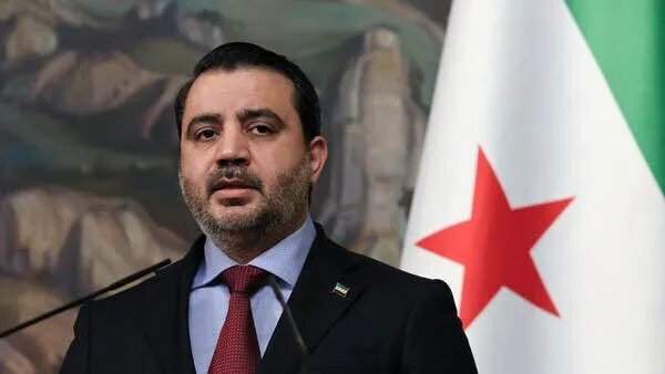 الشيباني يكشف تفاصيل لقاء حاسم مع الروس قبل سقوط نظام الأسد: ما الذي تم الاتفاق عليه؟