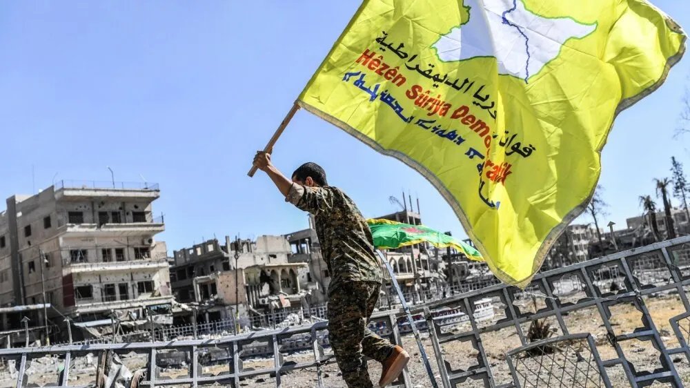 في ذكرى التدمير: حملة تطالب بمحاسبة قسد وتحميل التحالف الدولي مسؤولية دمار الرقة