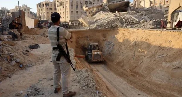 نتنياهو يتبنى استراتيجية "لبننة" لوقف إطلاق النار في غزة: مصير معبر رفح والمرحلة الثانية رهن بالشروط الإسرائيلية