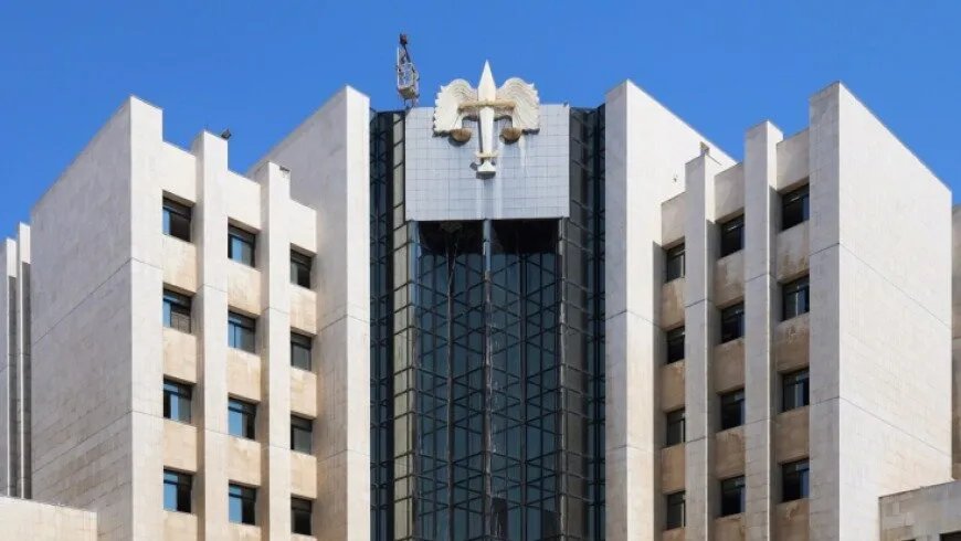 توقيف القاضي أديب المهايني على خلفية اختفاء الإضبارة رقم 8 بوزارة العدل: تفاصيل القضية