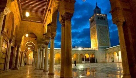 جامع الزيتونة بتونس: منارة علم وروحانية تتوارثها الأجيال