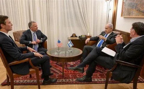 نتانياهو يبحث مع المبعوثين الأمريكيين ويتكوف وكوشنر تطورات الأوضاع بعد تصعيد غزة