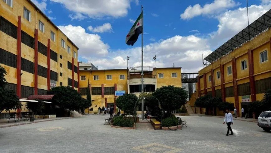 جامعة حلب في المناطق المحررة: أقساط باهظة وإهمال يهدد مستقبل الطلاب