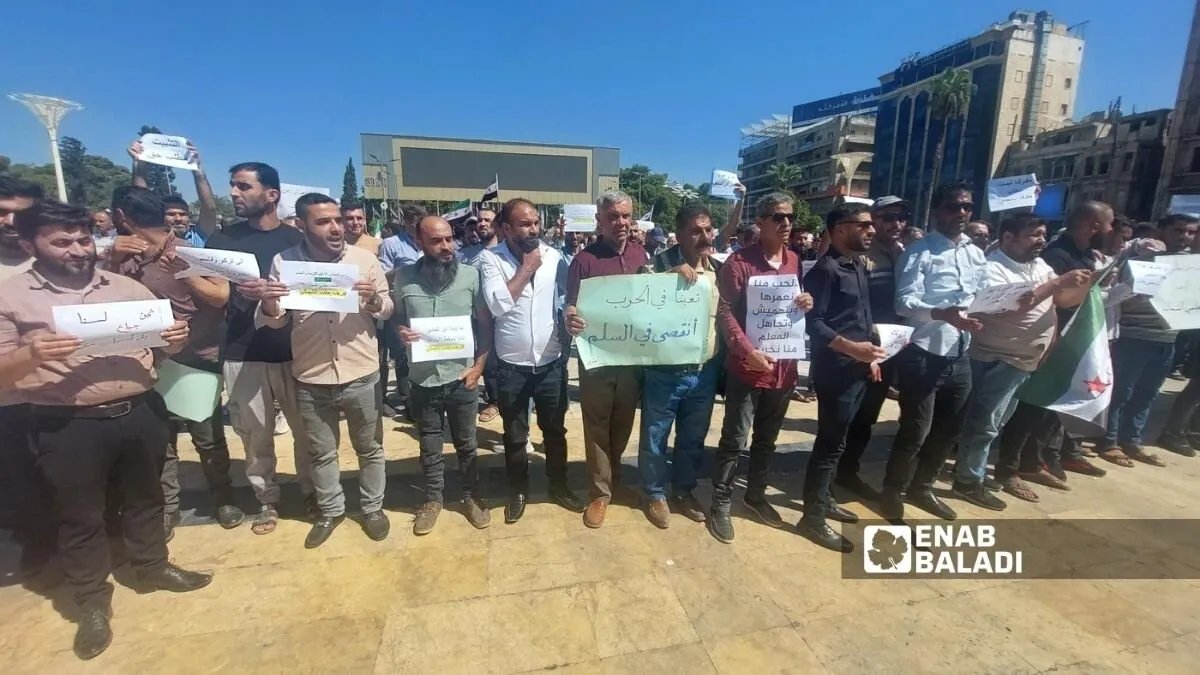 وزارة التربية السورية تبدأ دمج معلمي الشمال وتسوية أوضاعهم الوظيفية وسط مطالبات بالتثبيت