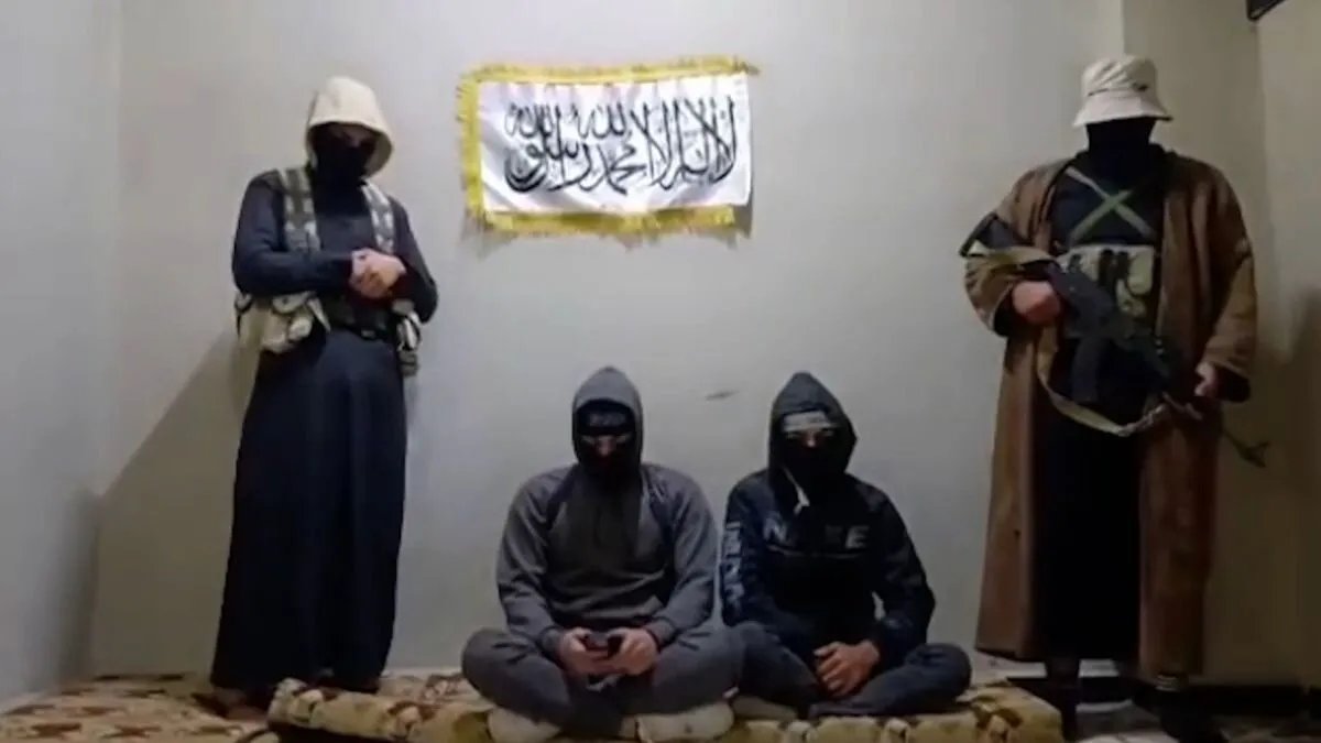 تهديدات متكررة تثير الجدل حول حقيقة وجود فصيل "أنصار السنة" في سوريا