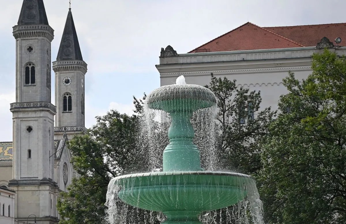 ميونخ: طالب يسقط من نافذة الجامعة بعد احتجازه داخل المبنى