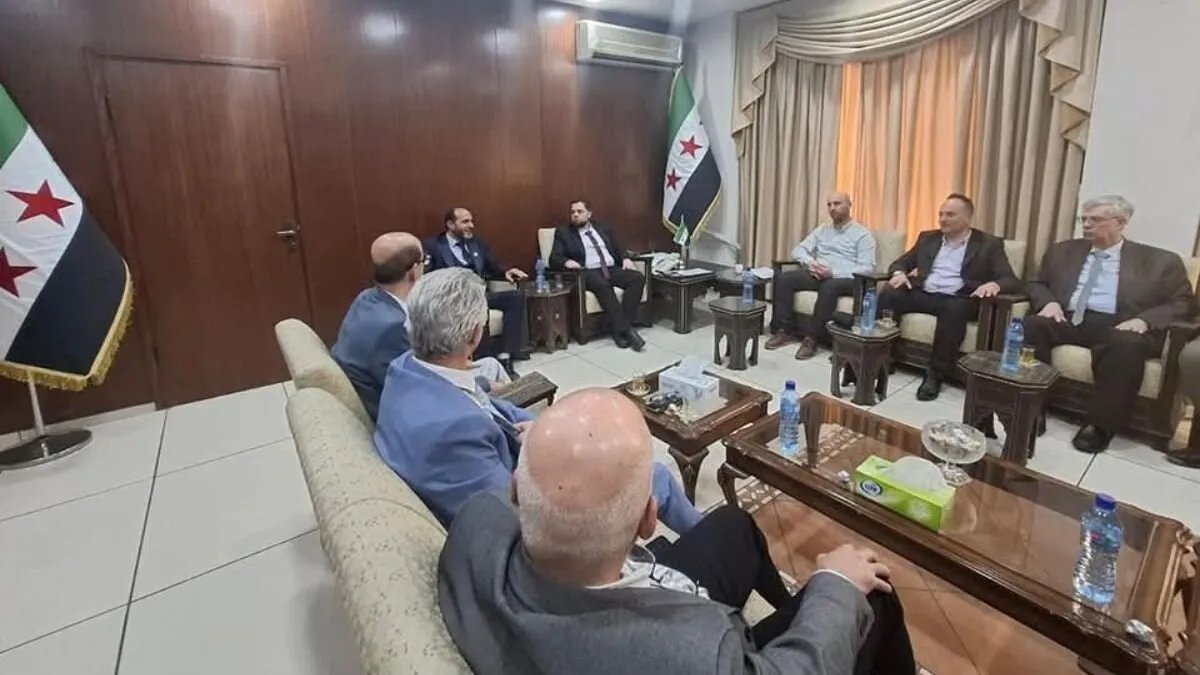 نقابة المهندسين السوريين تسعى لإعادة دمج المهندسين المسرحين والمتضررين من النظام السابق