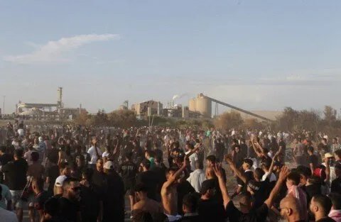 إضراب عام واسع النطاق في قابس التونسية احتجاجاً على التلوث