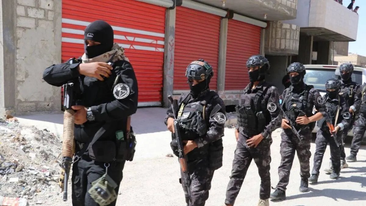 قسد تعلن عن اعتقال قيادي في تنظيم الدولة بالرقة وتفكيك خلية تابعة للتنظيم بريف دمشق