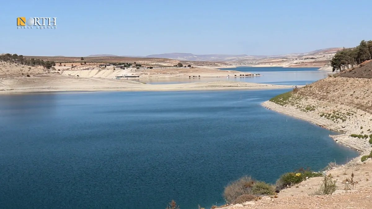 عفرين تواجه أزمة مياه حادة: ضعف الضخ يدفع السكان للاعتماد على الصهاريج والمطالبة بحلول عاجلة