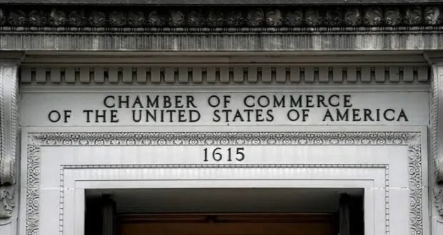 غرفة التجارة الأمريكية تطالب الكونغرس بإلغاء قانون قيصر بشكل كامل لدعم الاستقرار في سوريا