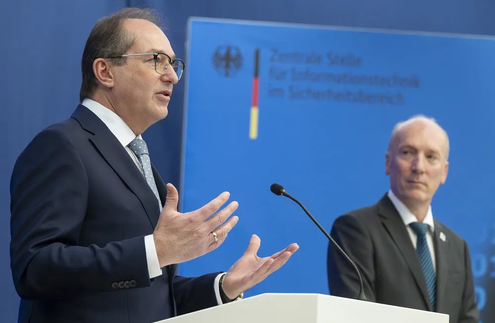 ألمانيا تستأنف النظر في طلبات لجوء الشباب السوري وتقيّد زياراتهم لبلادهم