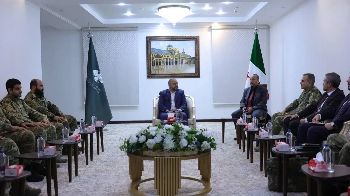 سوريا تعزز التعاون العسكري بإرسال بعثة طلاب ضباط إلى تركيا والسعودية