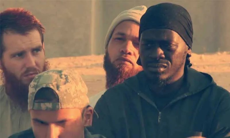 تراجع الأمن العام عن اقتحام مخيم الغرباء في حارم بعد تدخل الأوزبك (فيديو)