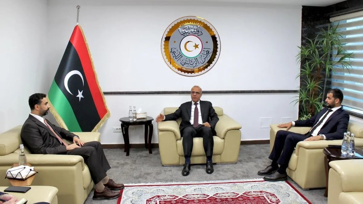 الخارجية السورية تبدأ إصدار تذاكر المرور للسوريين الراغبين بالعودة من ليبيا