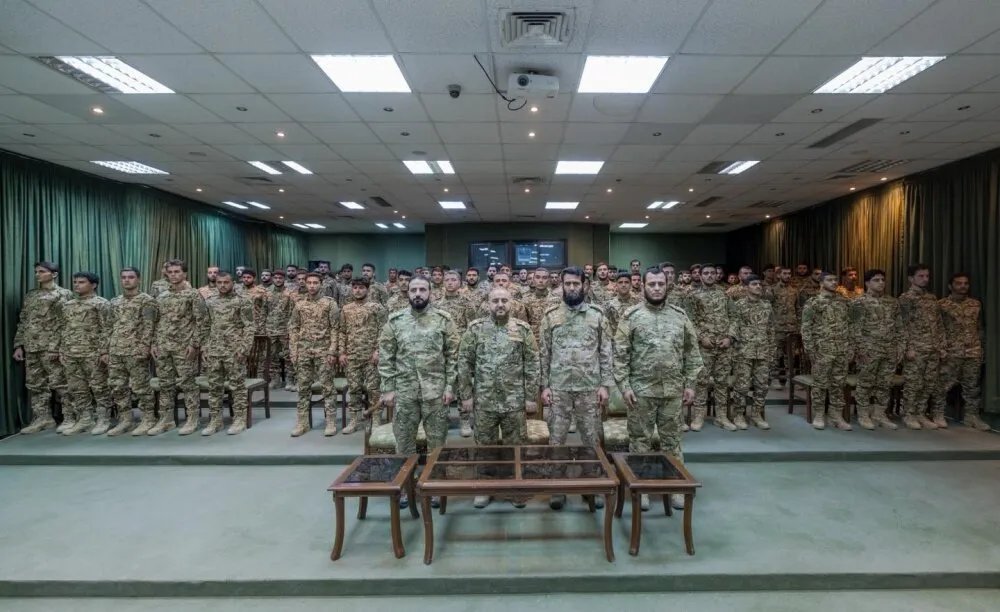 وزير الدفاع السوري يستقبل بعثة الطلاب الضباط المتوجهين إلى تركيا والسعودية ويؤكد على أهمية دورهم