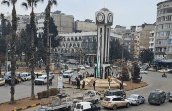 حمص تحت وطأة الاغتيالات: ملثمون يستهدفون المدنيين في وضح النهار