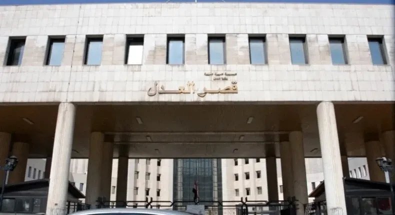العدل السورية تطلق خطة عاجلة لمعالجة قضايا الاستيلاء على عقارات المهجرين