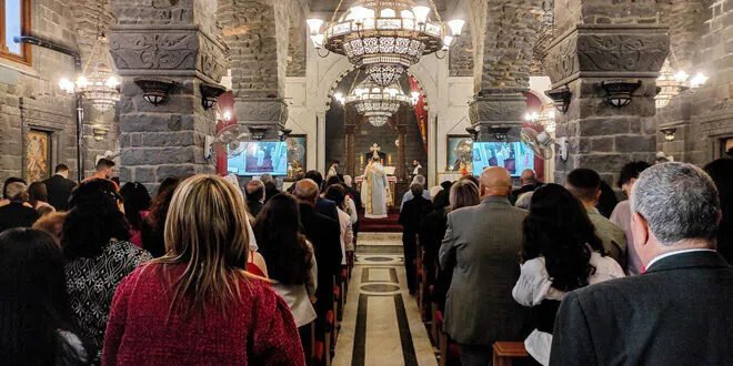 سوريا تحتفل بعيد الفصح: الطوائف المسيحية تقيم الصلوات والقداديس في الكنائس