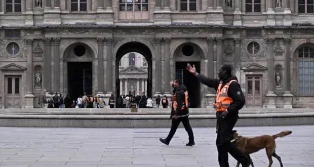 إجراءات مشددة بعد سرقة اللوفر: نقل مجوهرات ثمينة إلى خزائن البنك المركزي الفرنسي