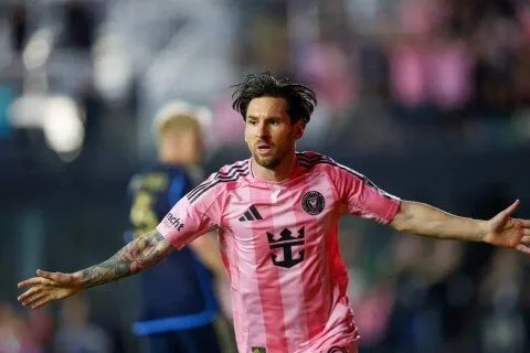 ميسي يقود إنتر ميامي إلى فوز مثير على ناشفيل في افتتاح الأدوار الإقصائية للدوري الأمريكي