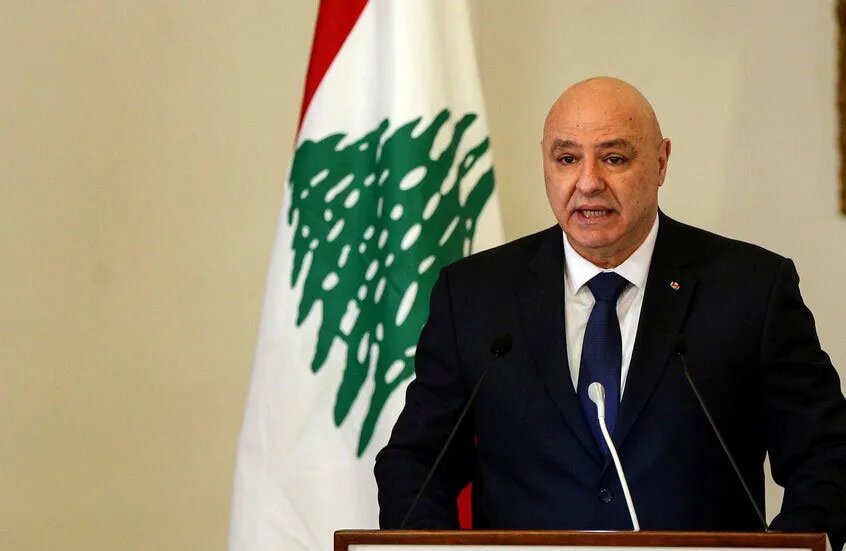 عون: سلاح حزب الله قضية خلافية والقرار اتُخذ بشأنه.. وحصر السلاح بيد الدولة قادم