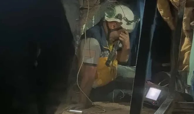 مأساة في دير الزور: وفاة طفل بعد سقوطه في بئر.. والسلطات تحمل «قسد» مسؤولية عرقلة الإنقاذ