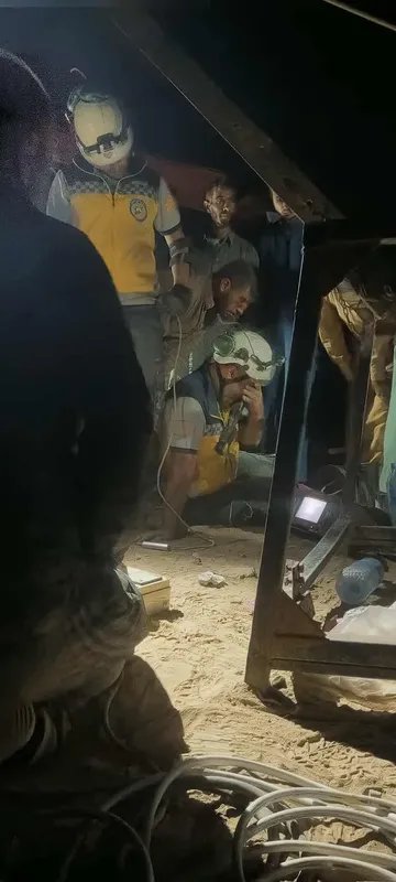 فاجعة في دير الزور: انتشال جثة طفل من بئر عميقة بعد عملية إنقاذ ماراثونية