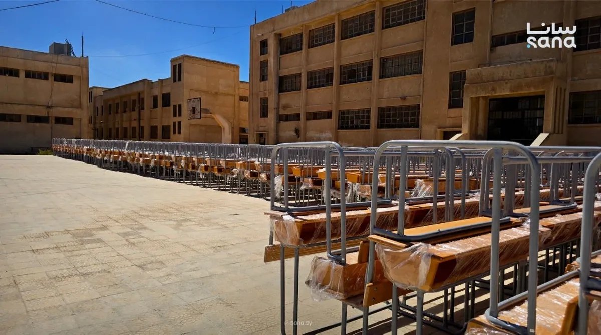 وزارة التربية تطلق مشروعاً وطنياً لإنتاج المقاعد المدرسية بمشاركة طلاب التعليم المهني