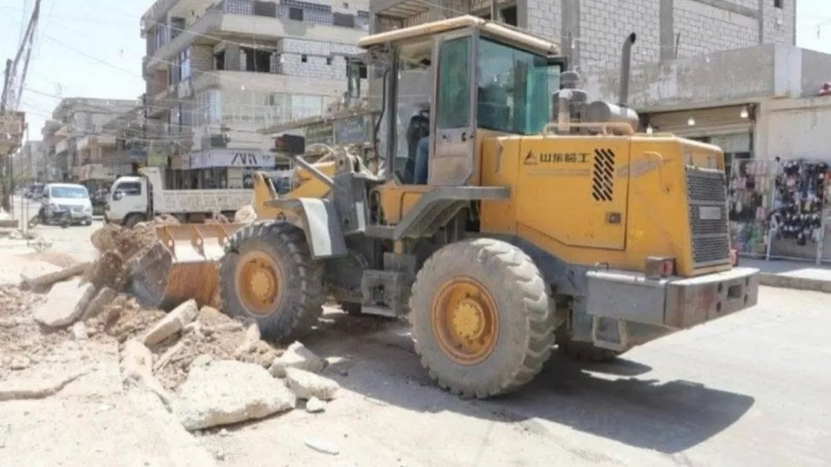 تأخر صيانة شارع المفتي في الحسكة يثير استياءً ويعيق الحركة التجارية