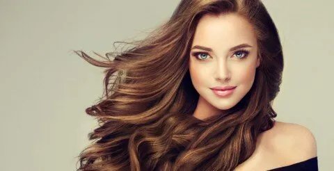 الكافيين لشعر أكثر كثافة وحيوية: اكتشفي سر الشامبو الذي يحيي خصلاتك