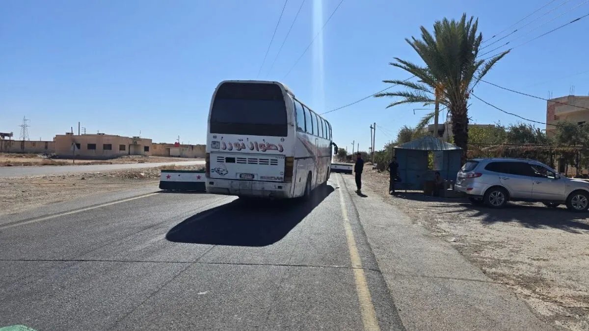 مقتل مدنيين في هجوم على حافلة على طريق دمشق - السويداء: تفاصيل جديدة واستنفار أمني