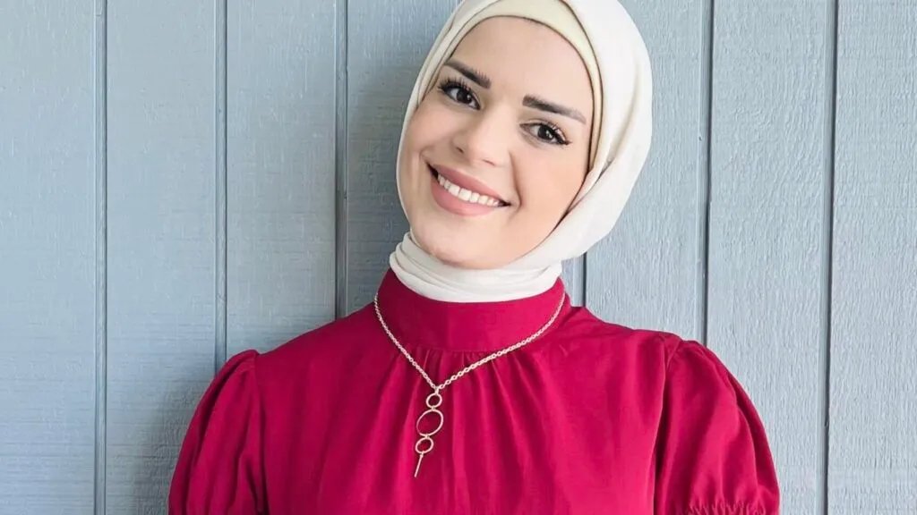 نجمة تيك توك السورية سلمى ندّاف تعود إلى سوريا من الدنمارك بسبب مخاوف على تربية أطفالها