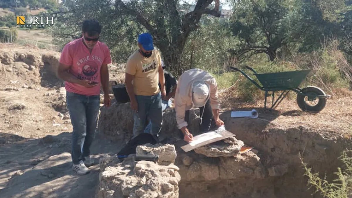 اكتشافات أثرية مذهلة في ريف اللاذقية تعود لآلاف السنين