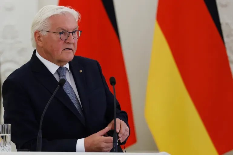 ألمانيا: دعوات للمدرسين بعدم الحياد تجاه الحوادث المتطرفة في المدارس