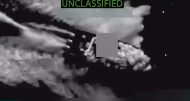 البنتاغون يعلن: مقتل ثلاثة في عملية أمريكية تستهدف قارب تهريب مخدرات بالكاريبي