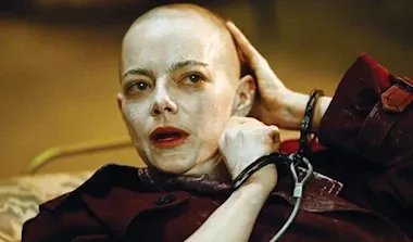 فيلم «بوغونيا»: لانثيموس يسخر من الرأسمالية في كوميديا سوداء