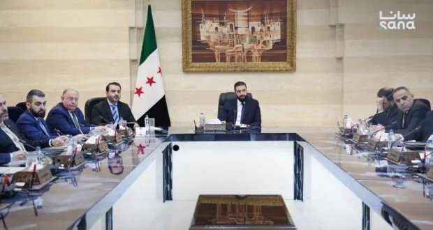 الرئيس الشرع يتابع الاستثمارات والمشاريع الخدمية في اجتماع لمجلس التنمية الأعلى