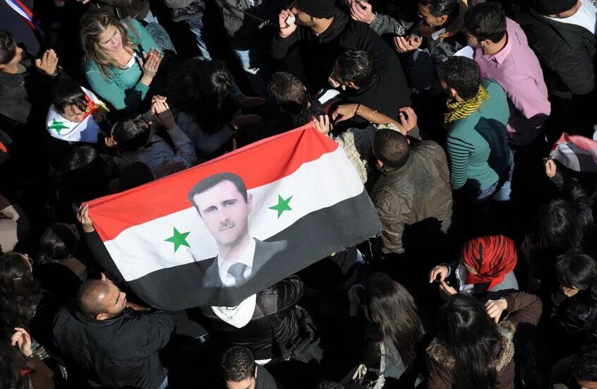 فرنسا تطلب من لبنان اعتقال ثلاثة جنرالات من نظام الأسد بتهمة جرائم حرب